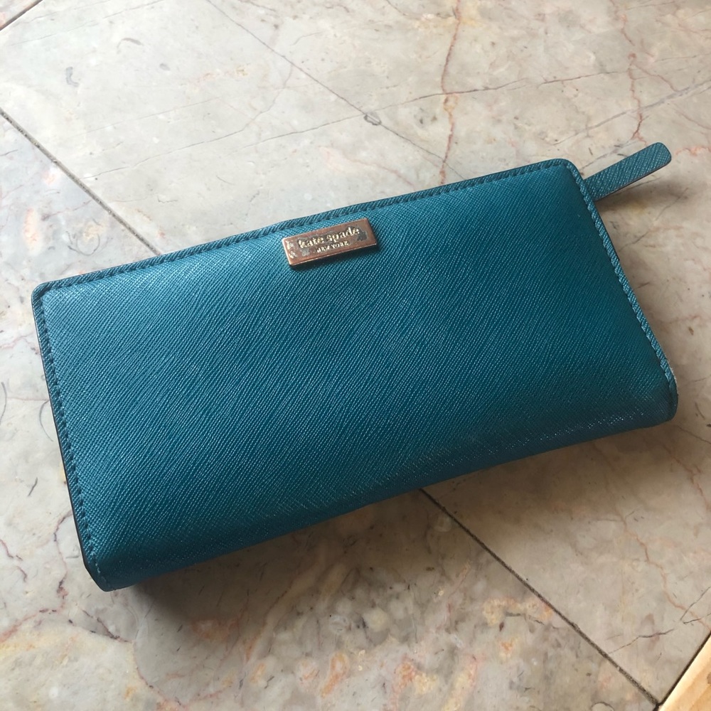 Green Kate spade wallet